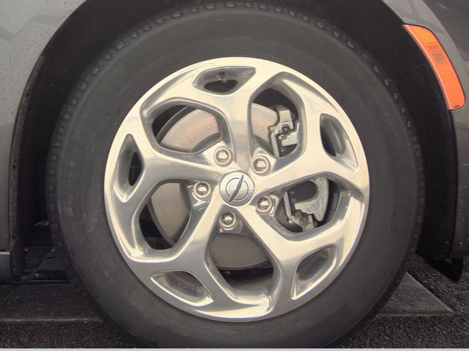 2021 Chrysler Pacifica Hybrid Limited FWD