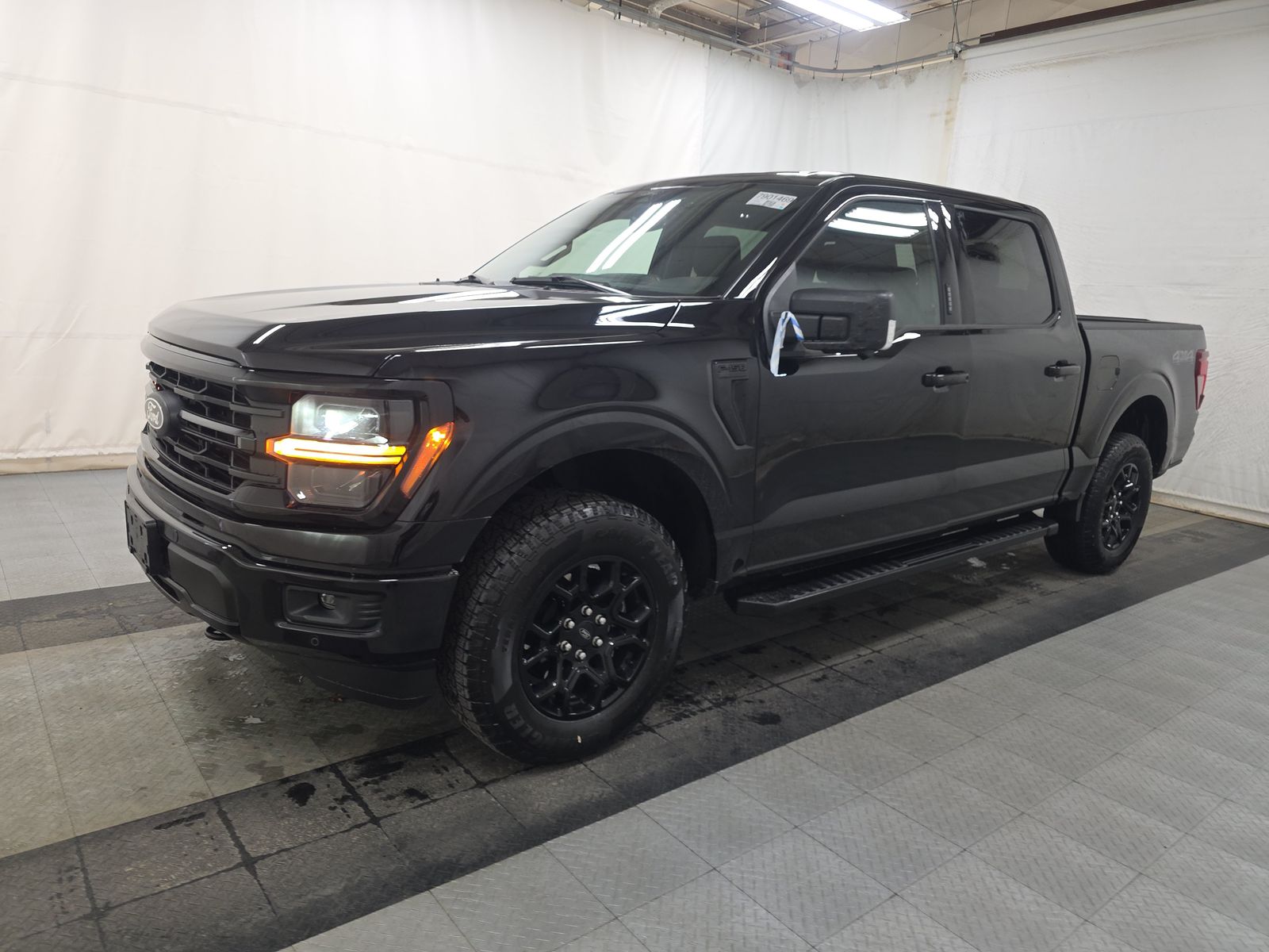 2024 Ford F-150 XLT AWD