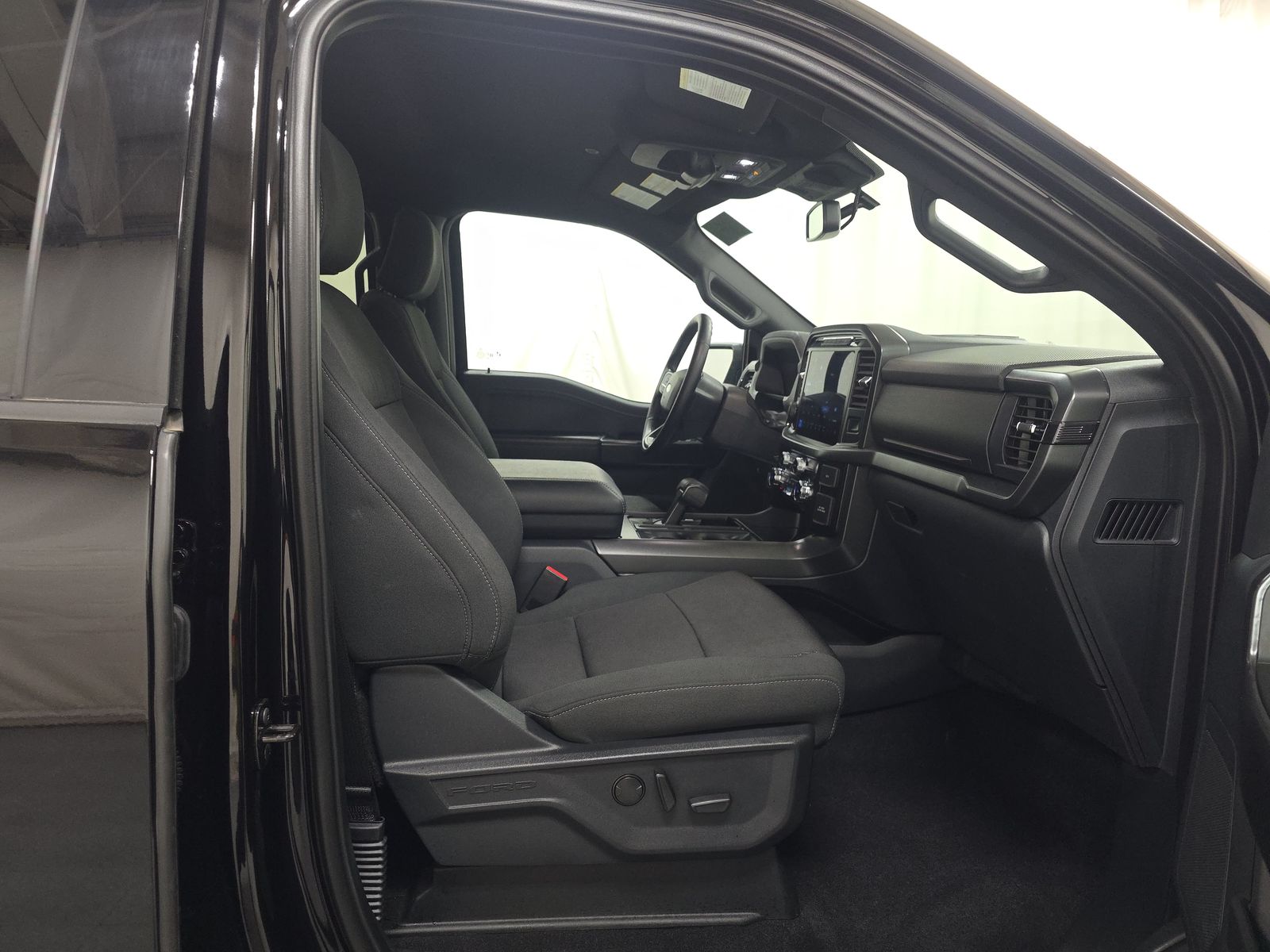 2024 Ford F-150 XLT AWD