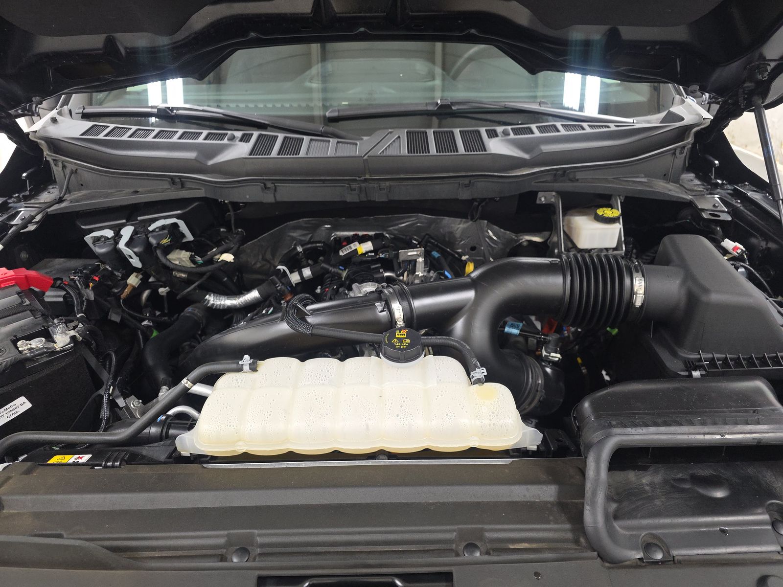 2024 Ford F-150 XLT AWD