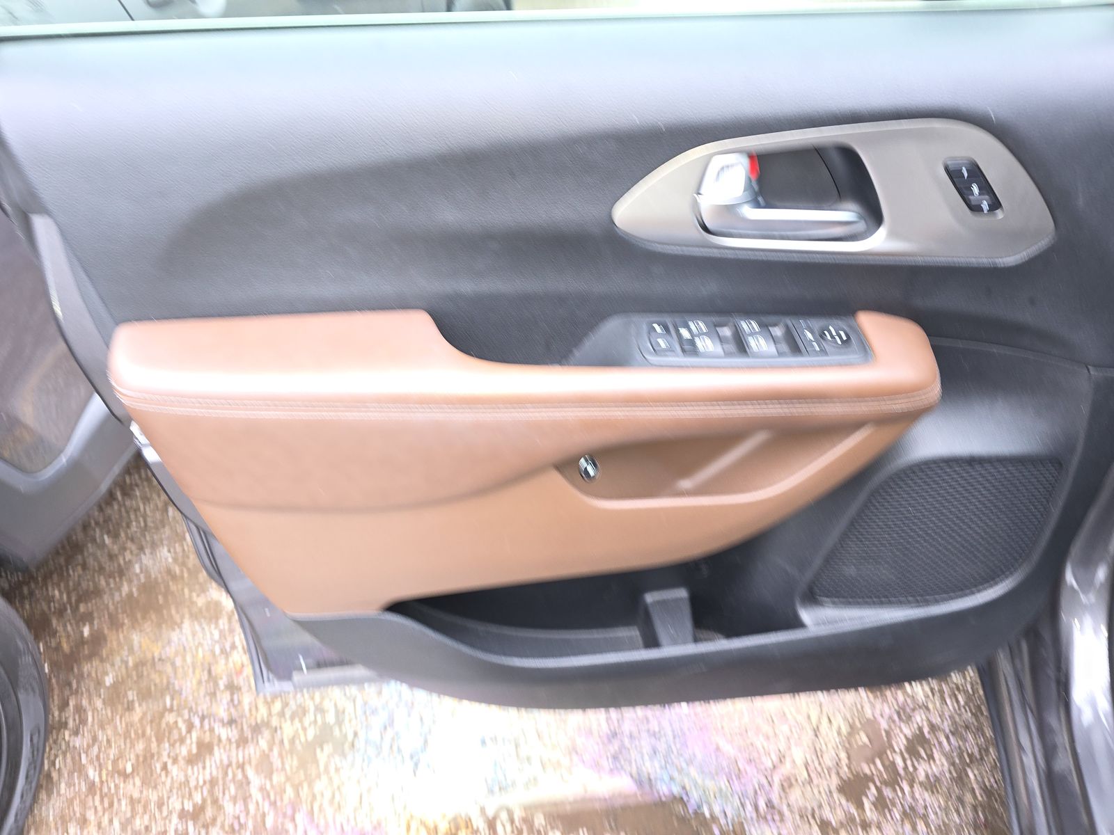 2021 Chrysler Pacifica Hybrid Limited FWD