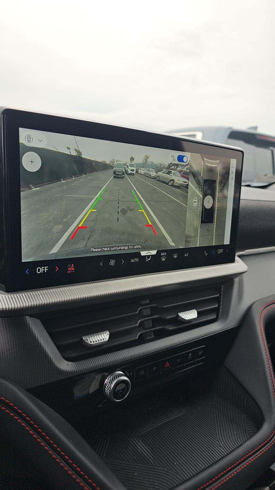 2025 Ford Explorer ST-Line AWD