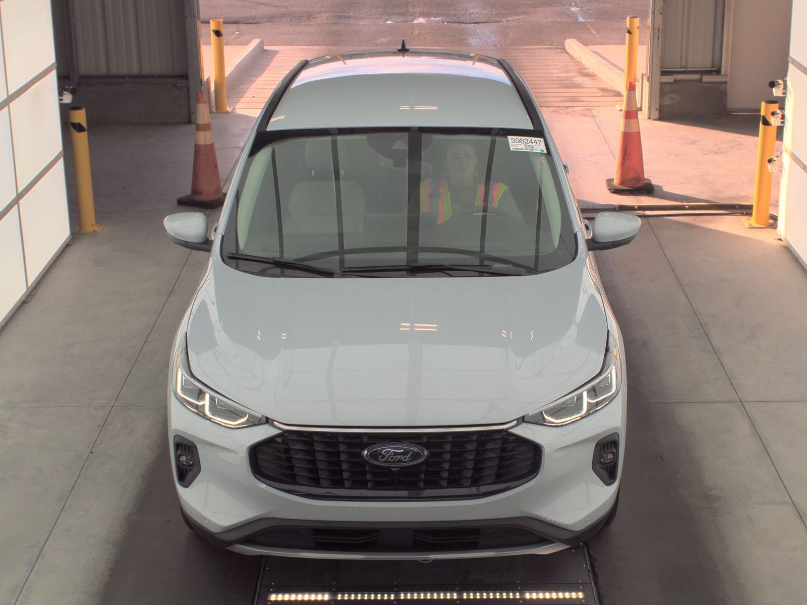 2025 Ford Escape Hybrid Platinum FWD