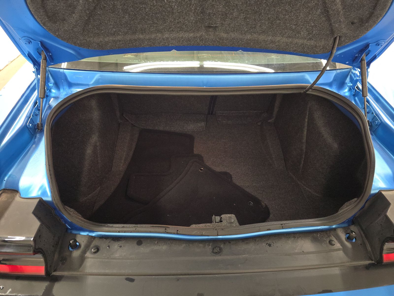 2023 Dodge Challenger R/T RWD