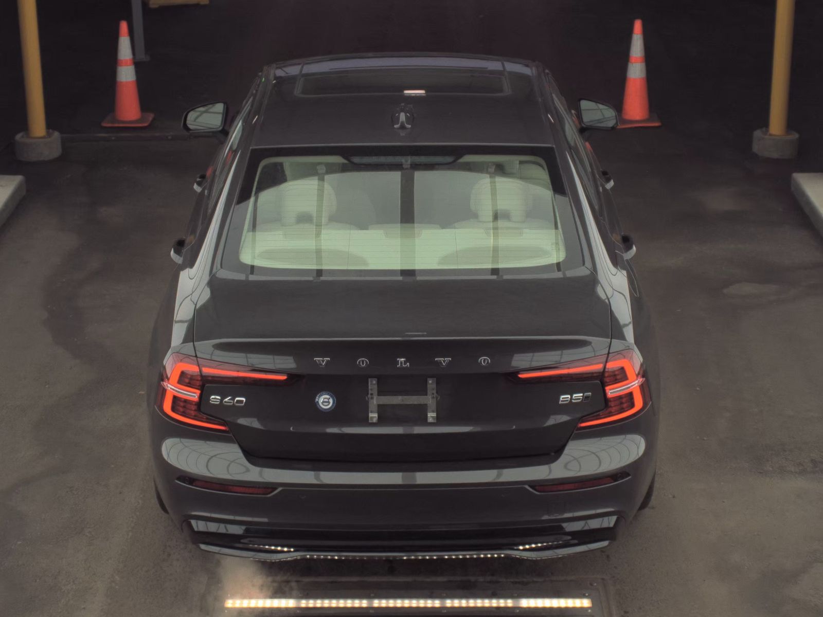 2023 Volvo S60 B5 Plus AWD