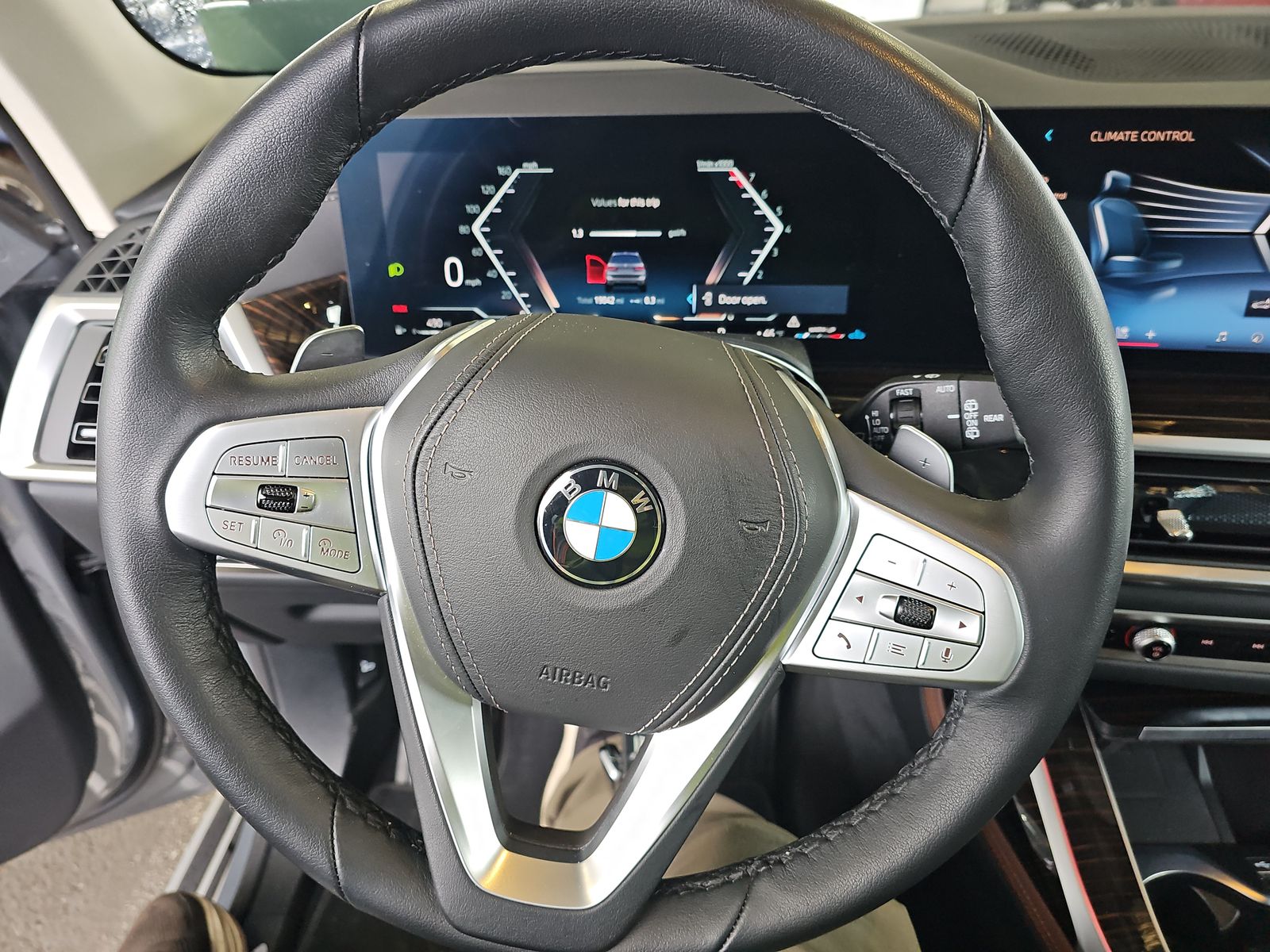 2026 BMW X7 xDrive40i AWD