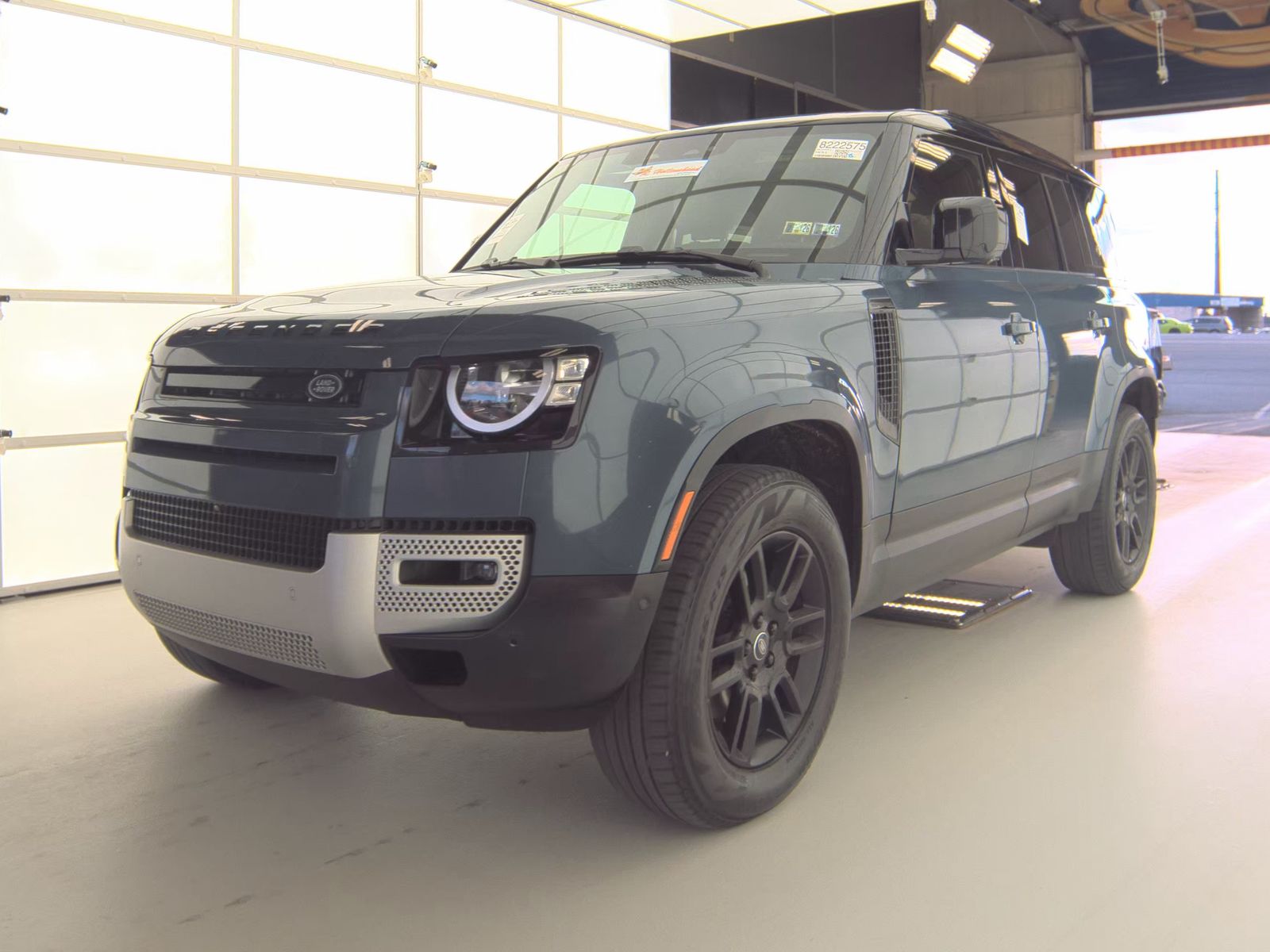 2023 Land Rover Defender 110 30th Anniversary Edition AWD