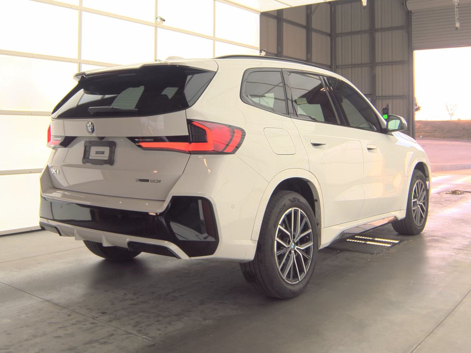 2025 BMW X1 xDrive28i AWD