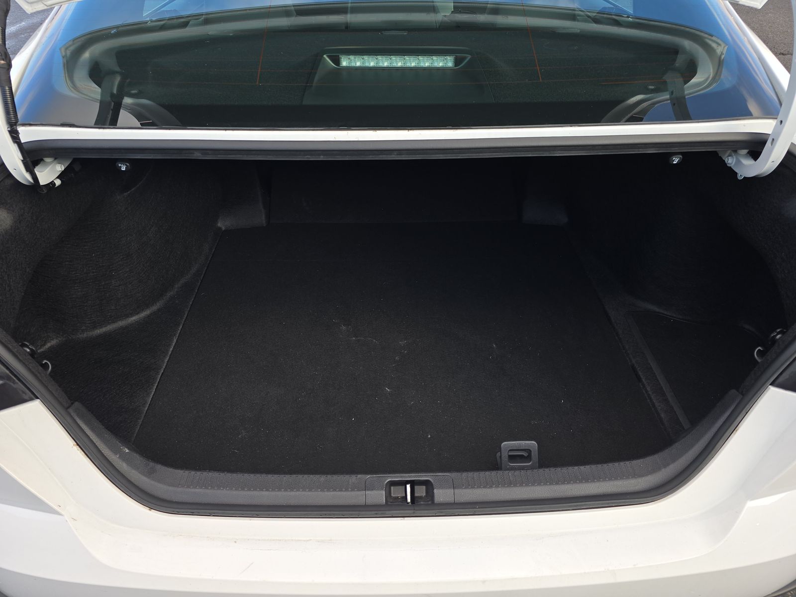 2025 Toyota Camry SE FWD