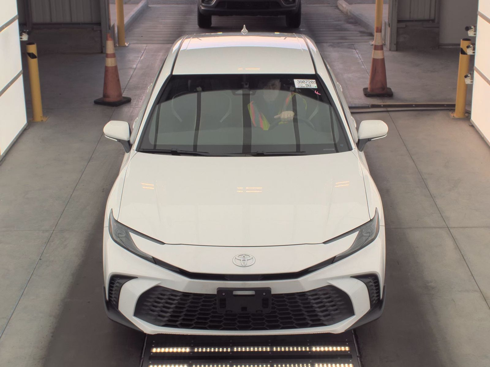 2025 Toyota Camry SE FWD