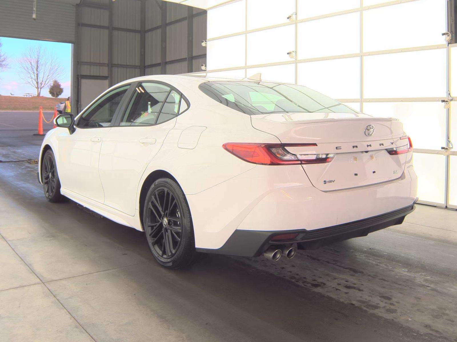 2025 Toyota Camry SE FWD