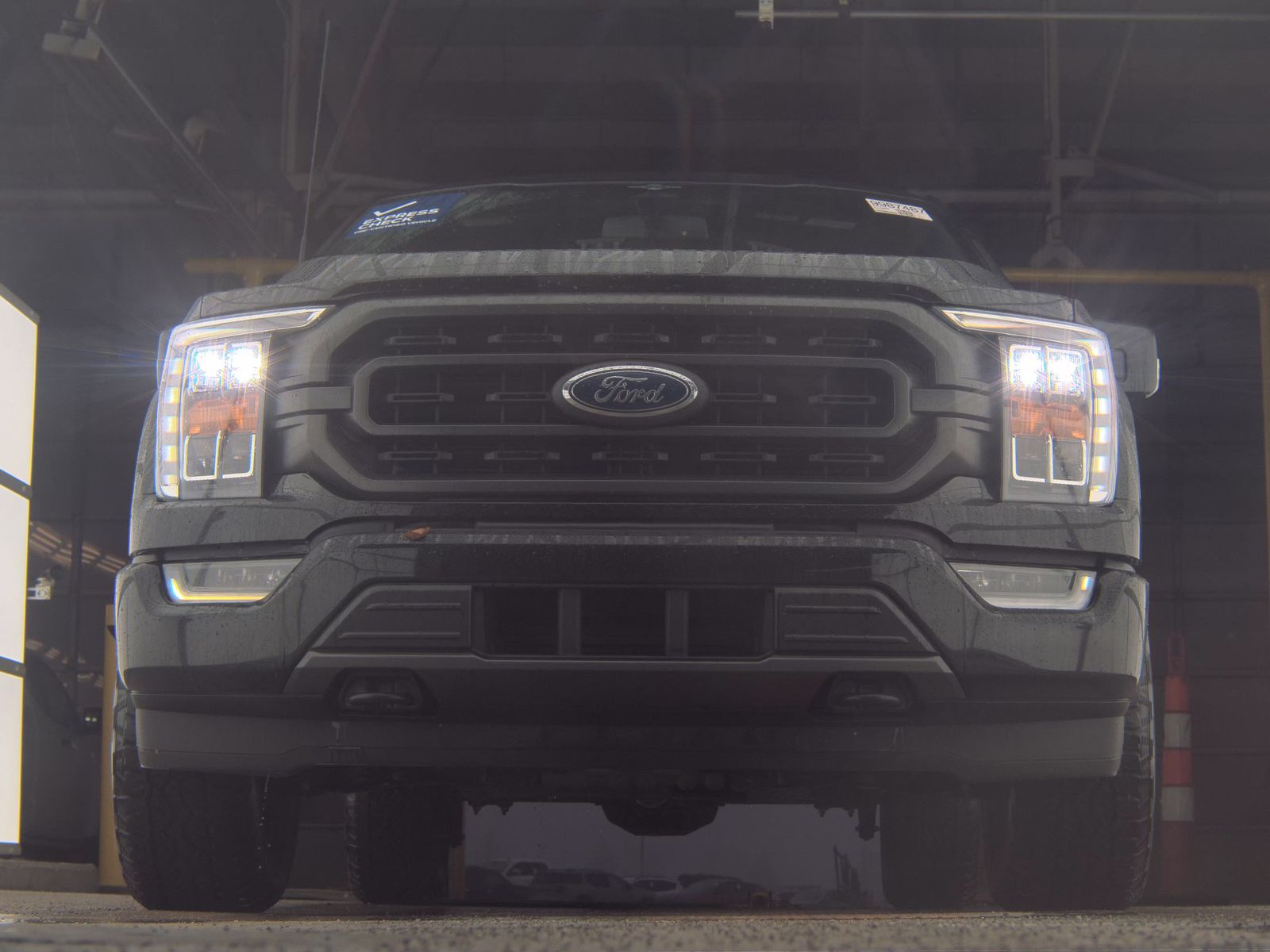 2023 Ford F-150 XLT AWD