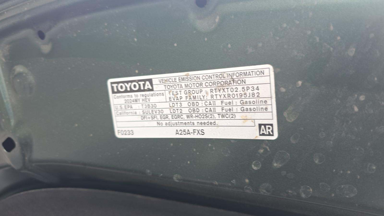 2024 Toyota Sienna XLE FWD