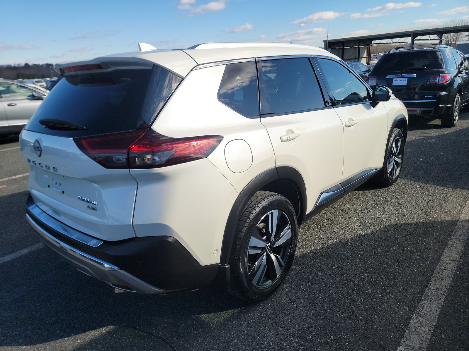 2023 Nissan Rogue Platinum AWD