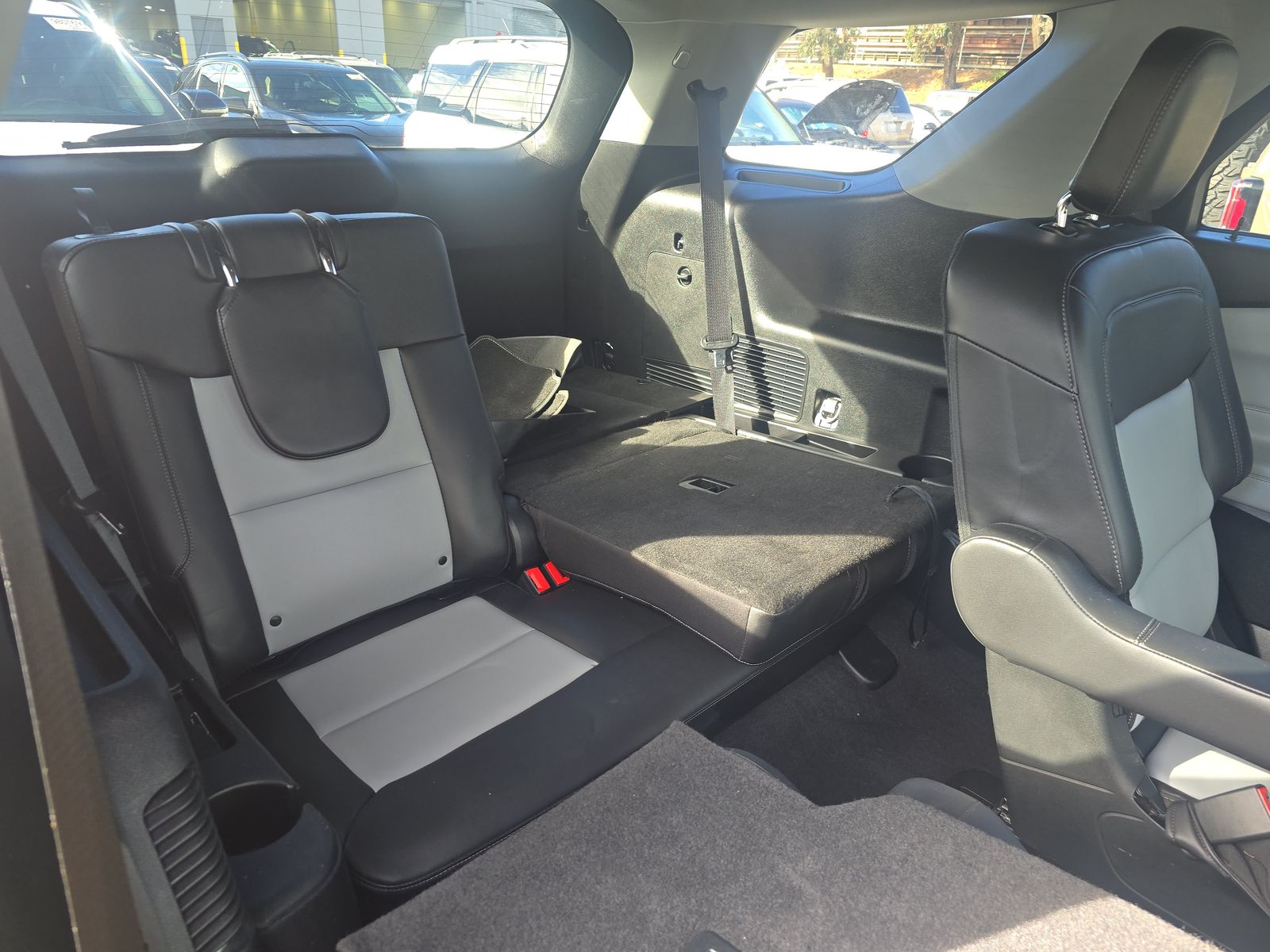 2023 Ford Explorer XLT FWD