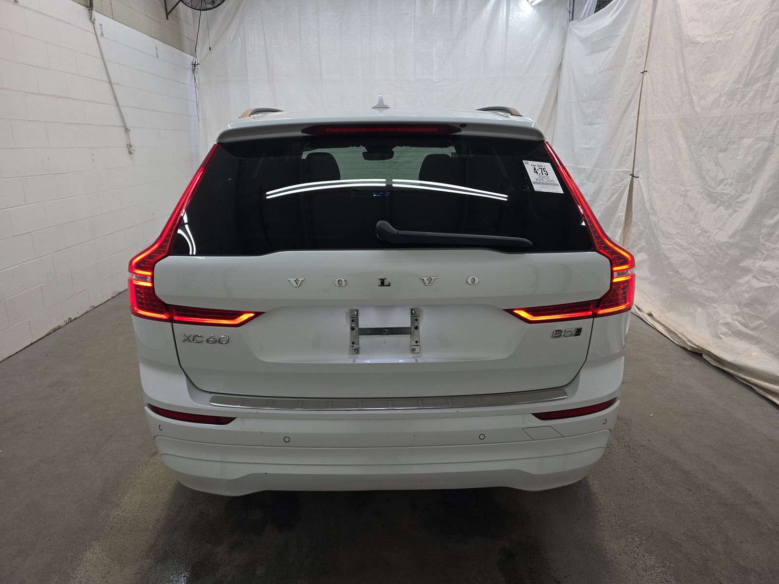 2022 Volvo XC60 B5 Momentum AWD