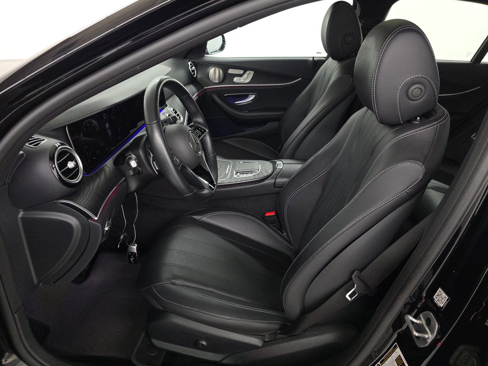 MERCEDES-BENZ E-CLASS - 8