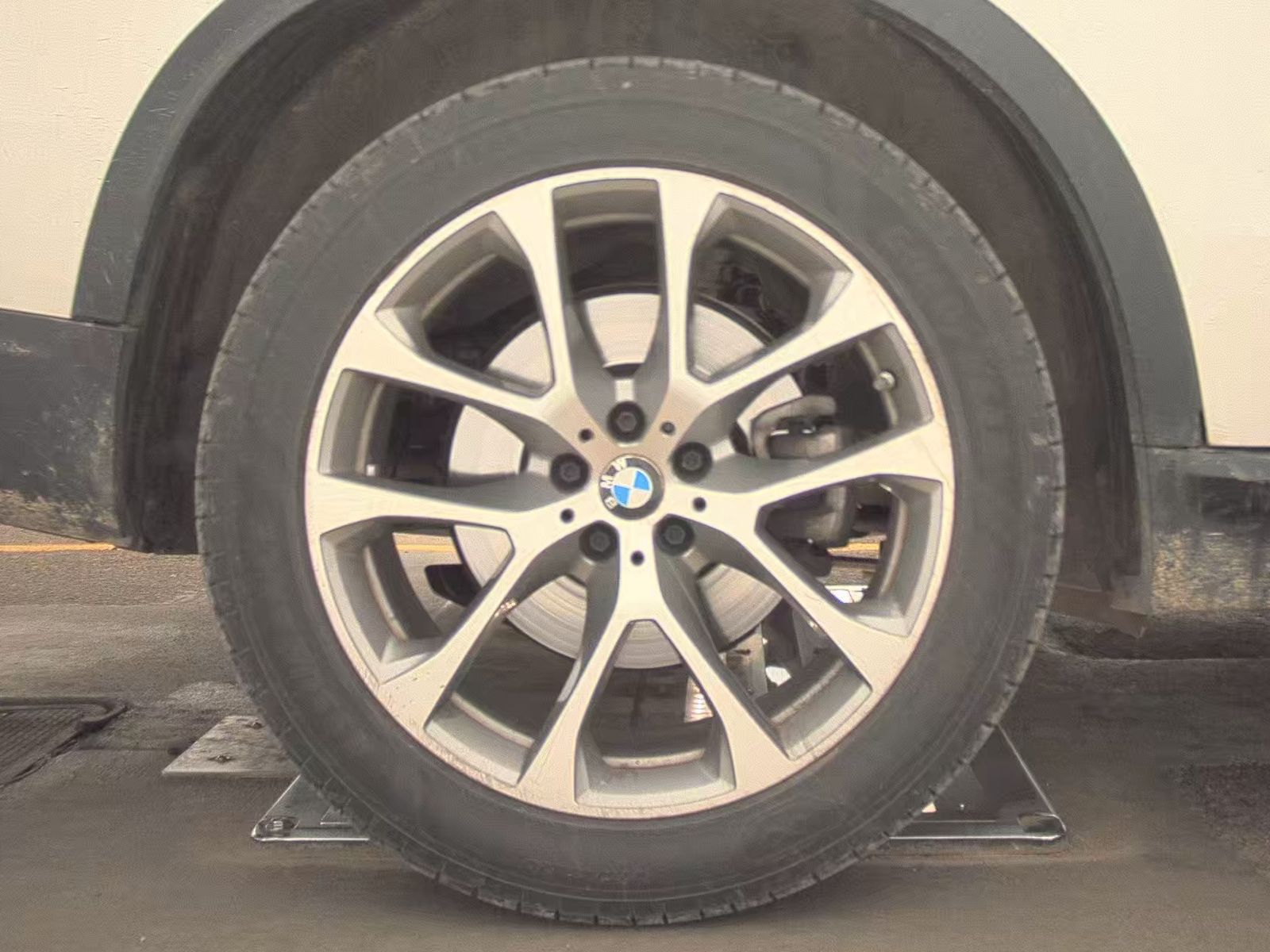 2024 BMW X5 xDrive40i AWD