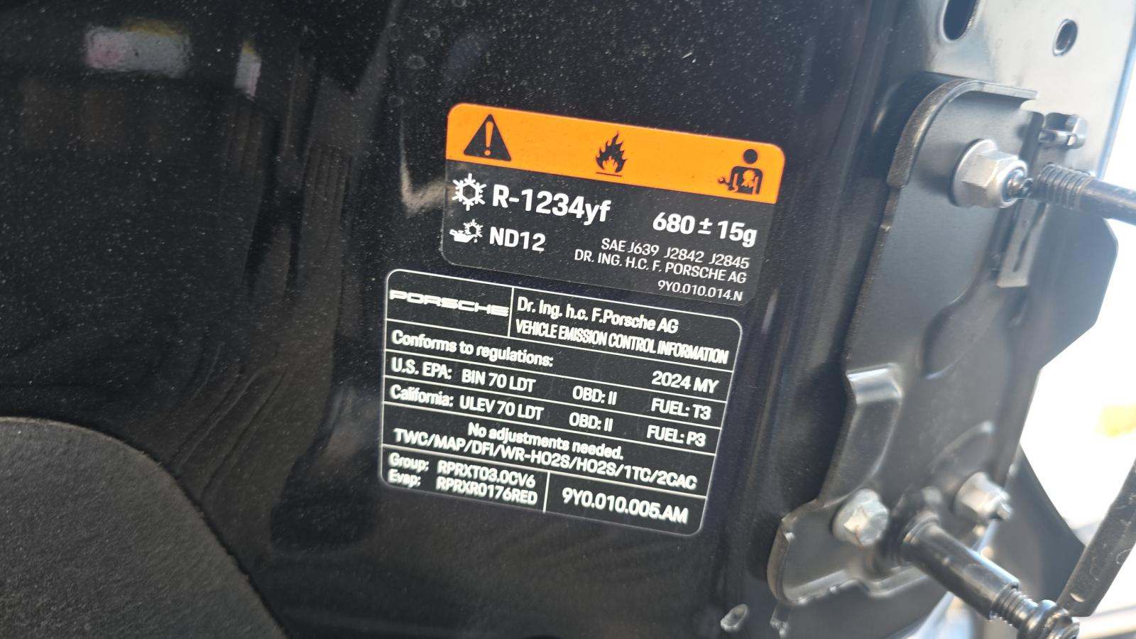 2024 Porsche Cayenne Base AWD