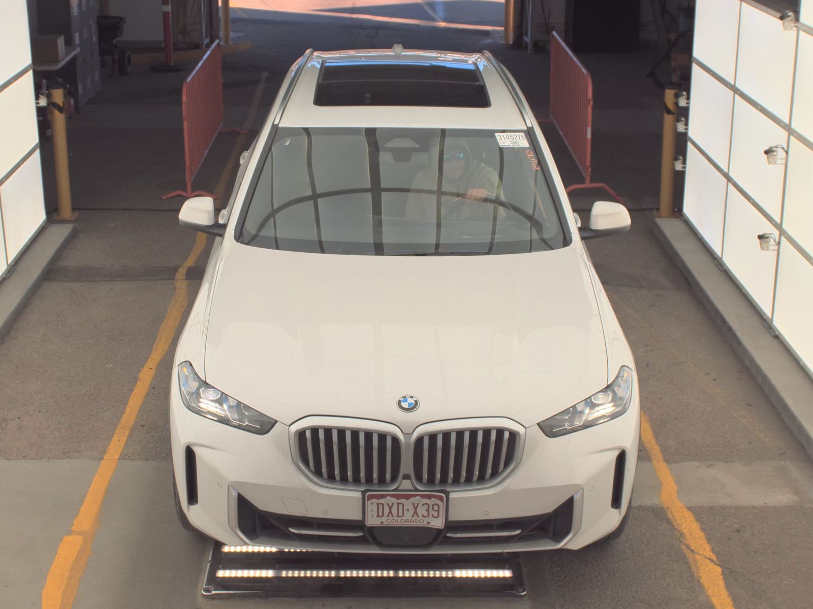 2025 BMW X5 xDrive40i AWD