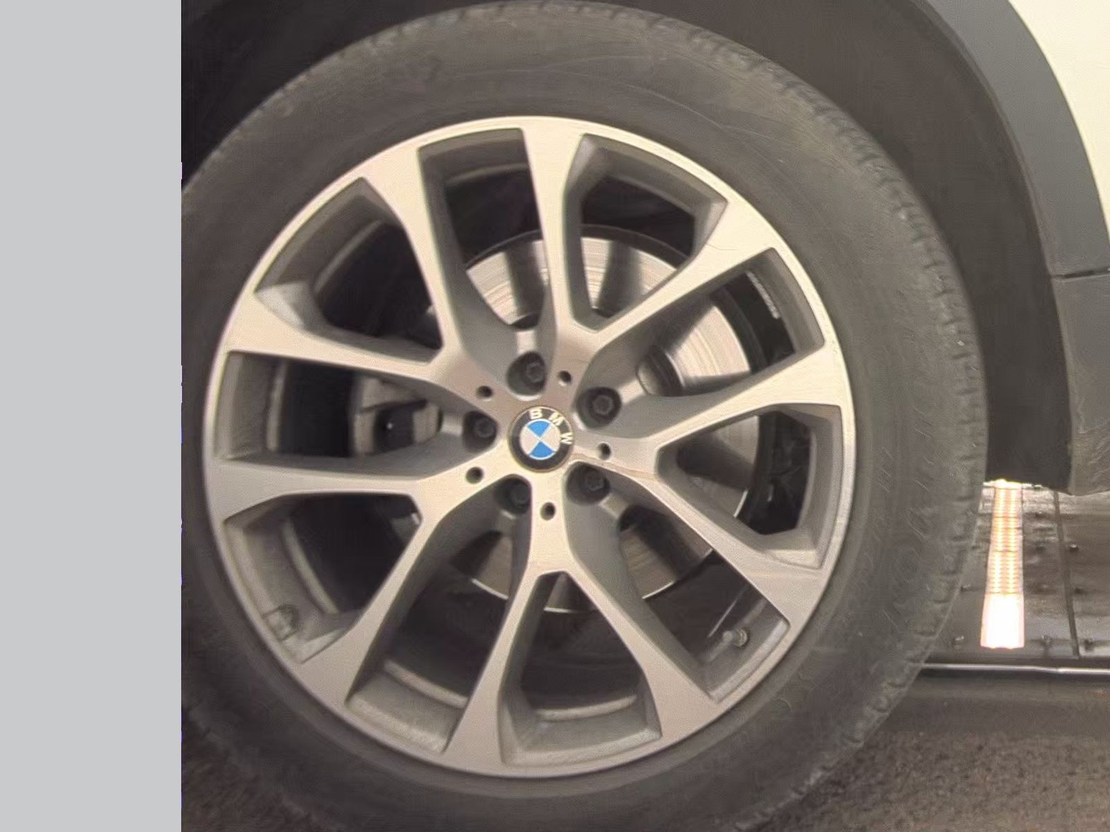 2025 BMW X5 xDrive40i AWD