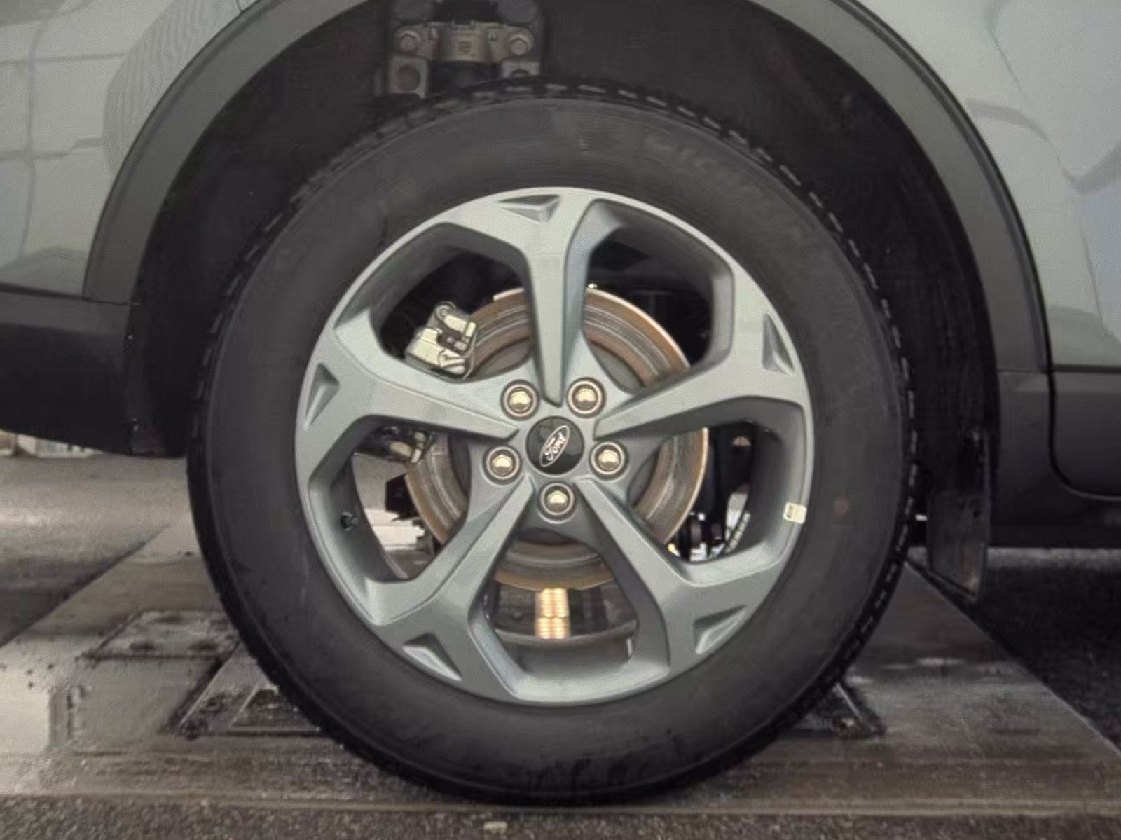 2025 Ford Escape ST-Line AWD