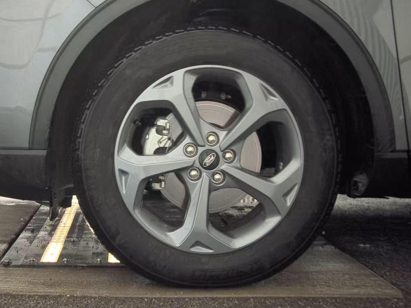 2025 Ford Escape ST-Line AWD