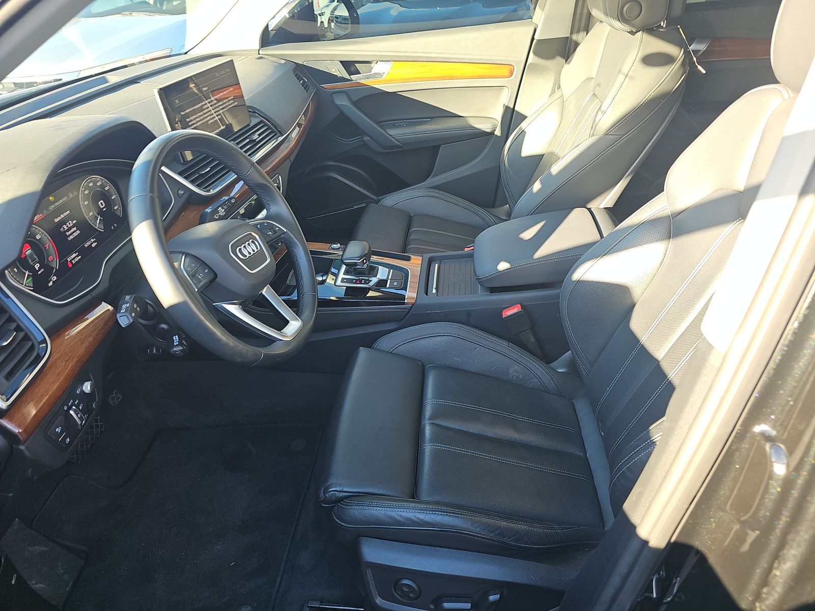 2024 Audi Q5 e Plug-In Hybrid S line Prestige AWD