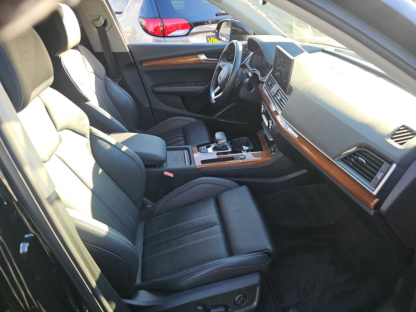 2024 Audi Q5 e Plug-In Hybrid S line Prestige AWD