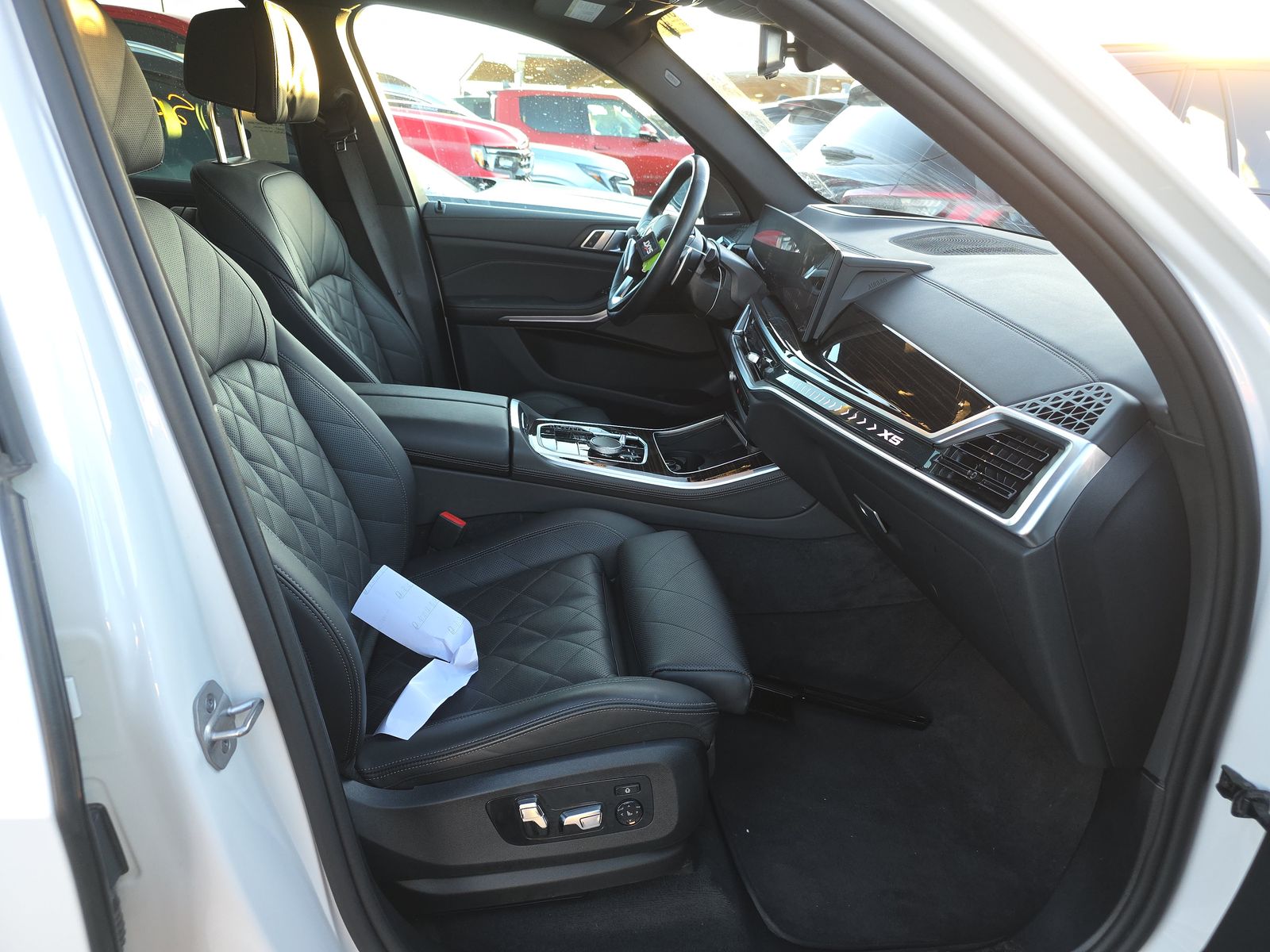 2025 BMW X5 xDrive40i AWD