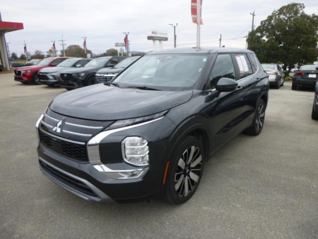 2025 Mitsubishi Outlander SE FWD