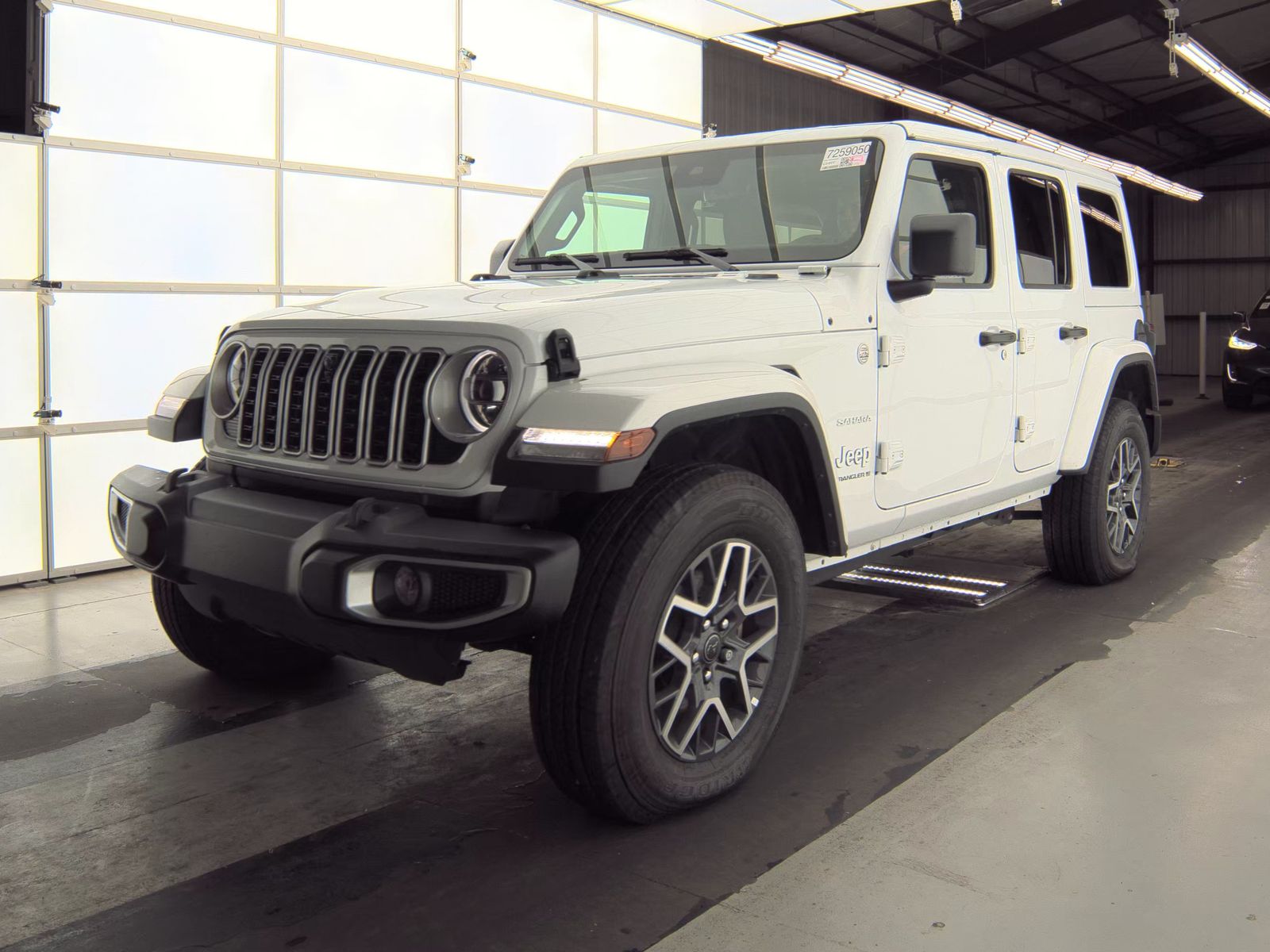2024 Jeep Wrangler Sahara AWD