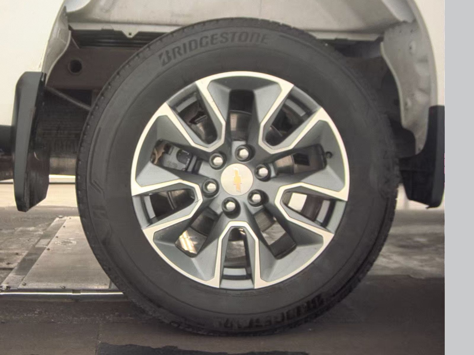 2025 Chevrolet Silverado 1500 LT RWD