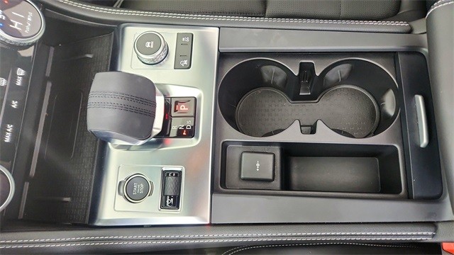 2025 Jaguar F-PACE P250 R-Dynamic S AWD