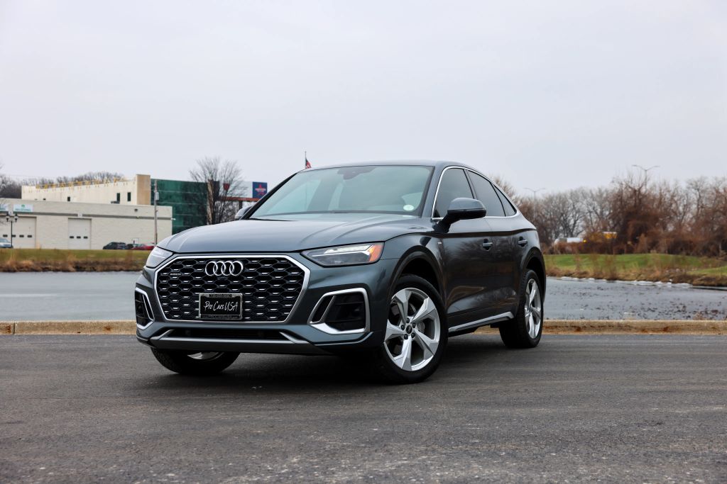 2022 Audi Q5 Sportback S line Premium Plus