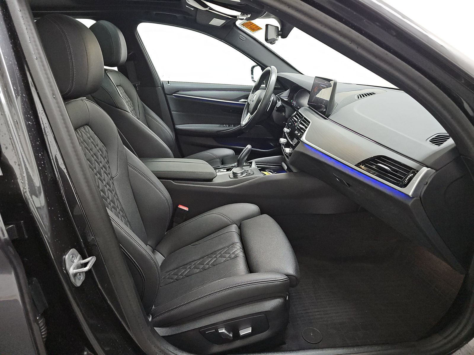 2023 BMW 5 Series 530i xDrive AWD