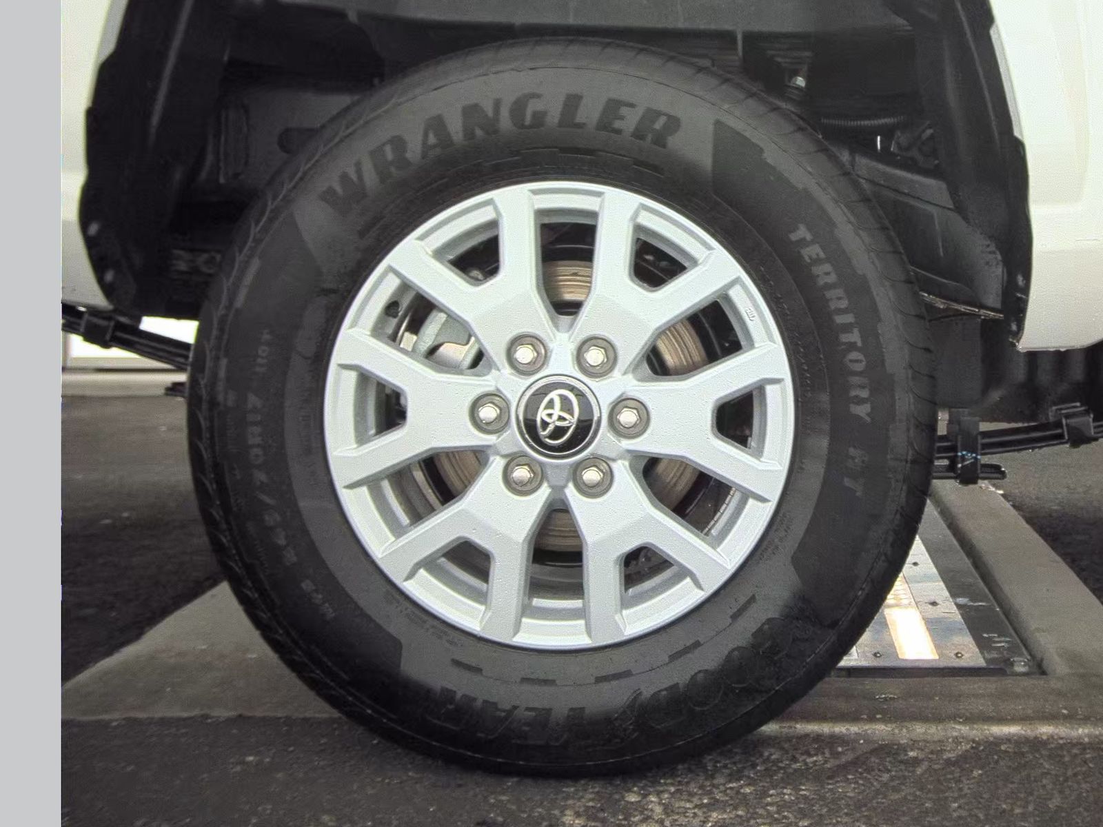 2025 Toyota Tacoma SR RWD