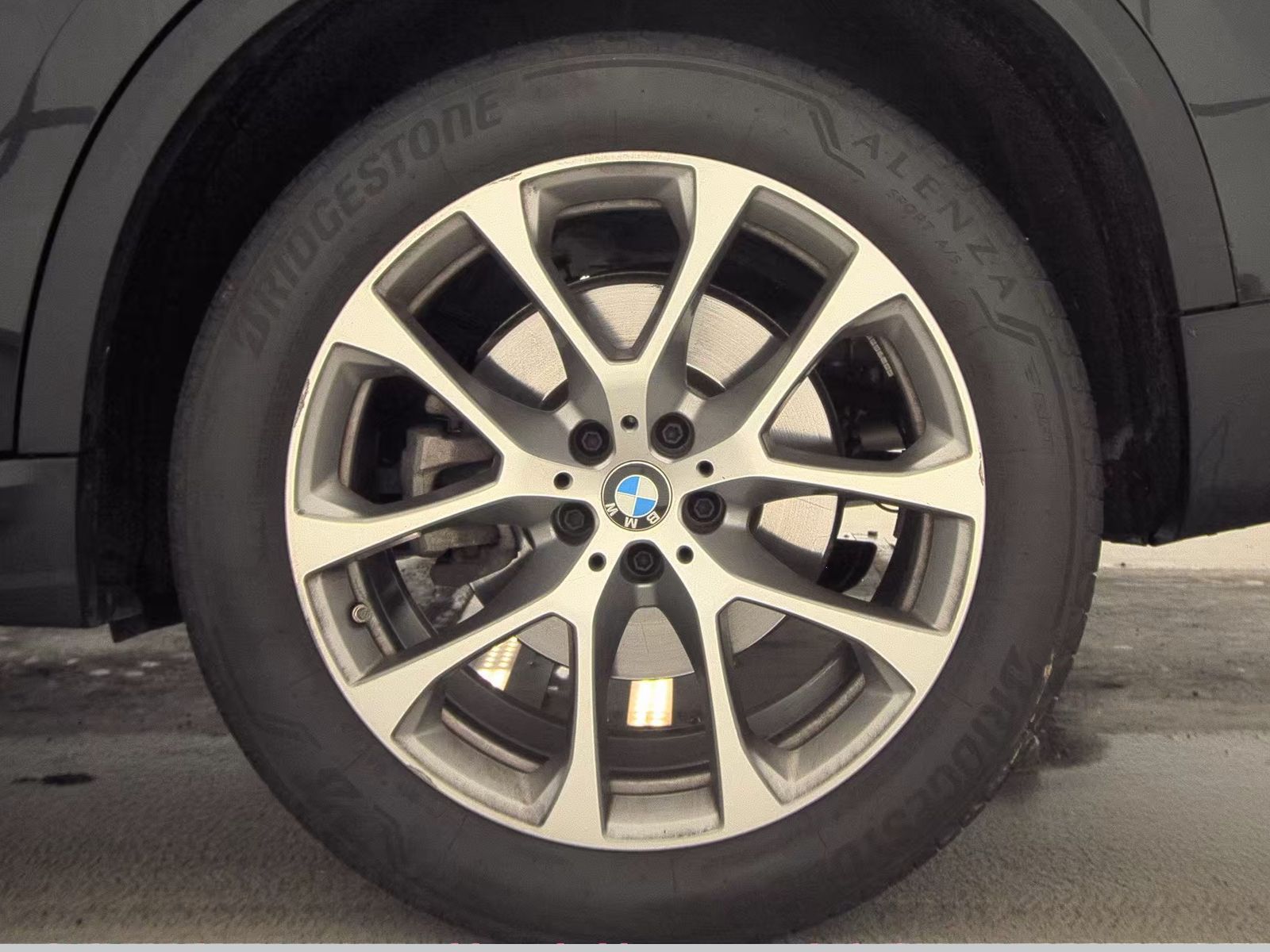 2024 BMW X5 xDrive40i AWD