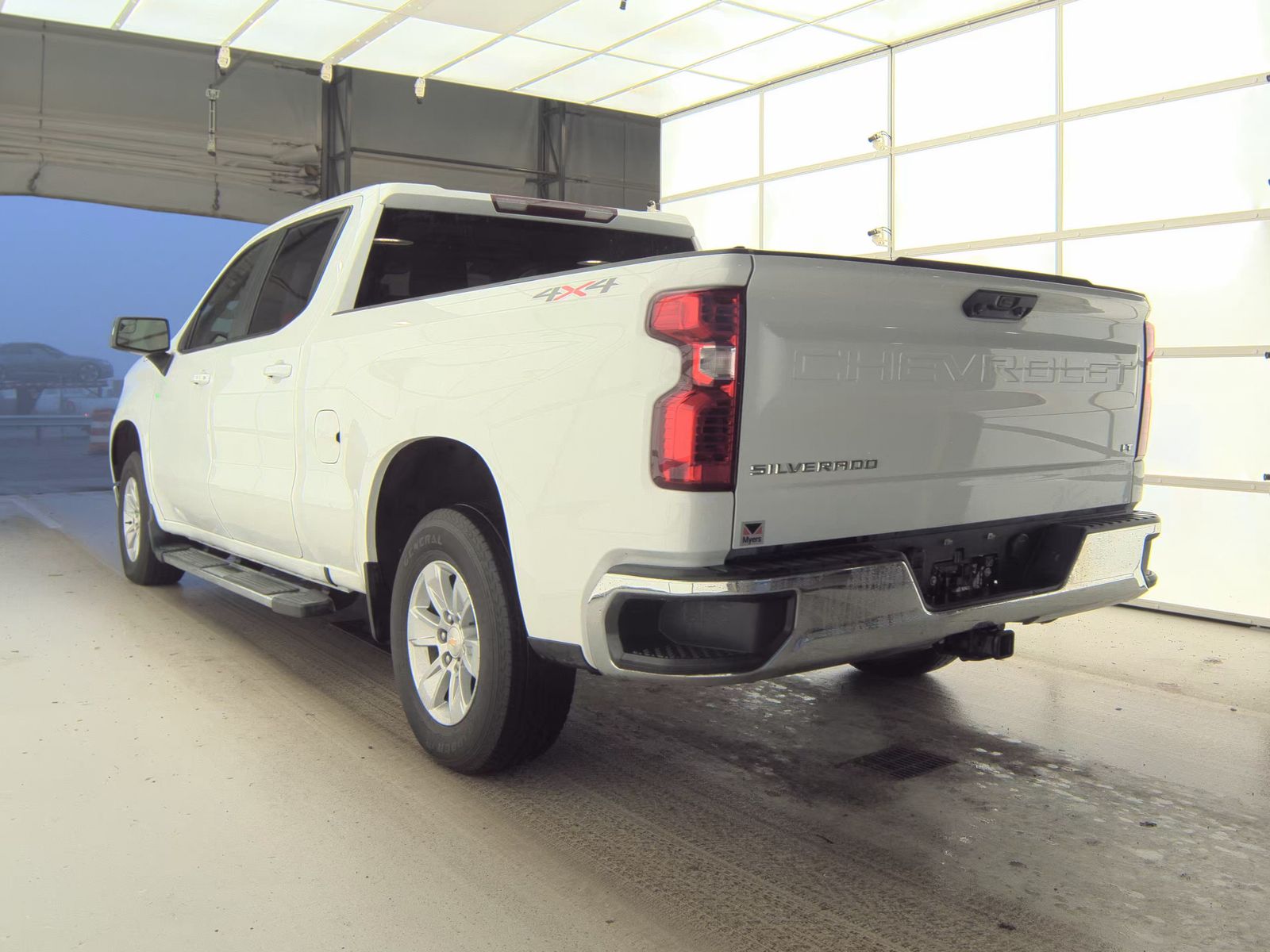 2024 Chevrolet Silverado 1500 LT AWD