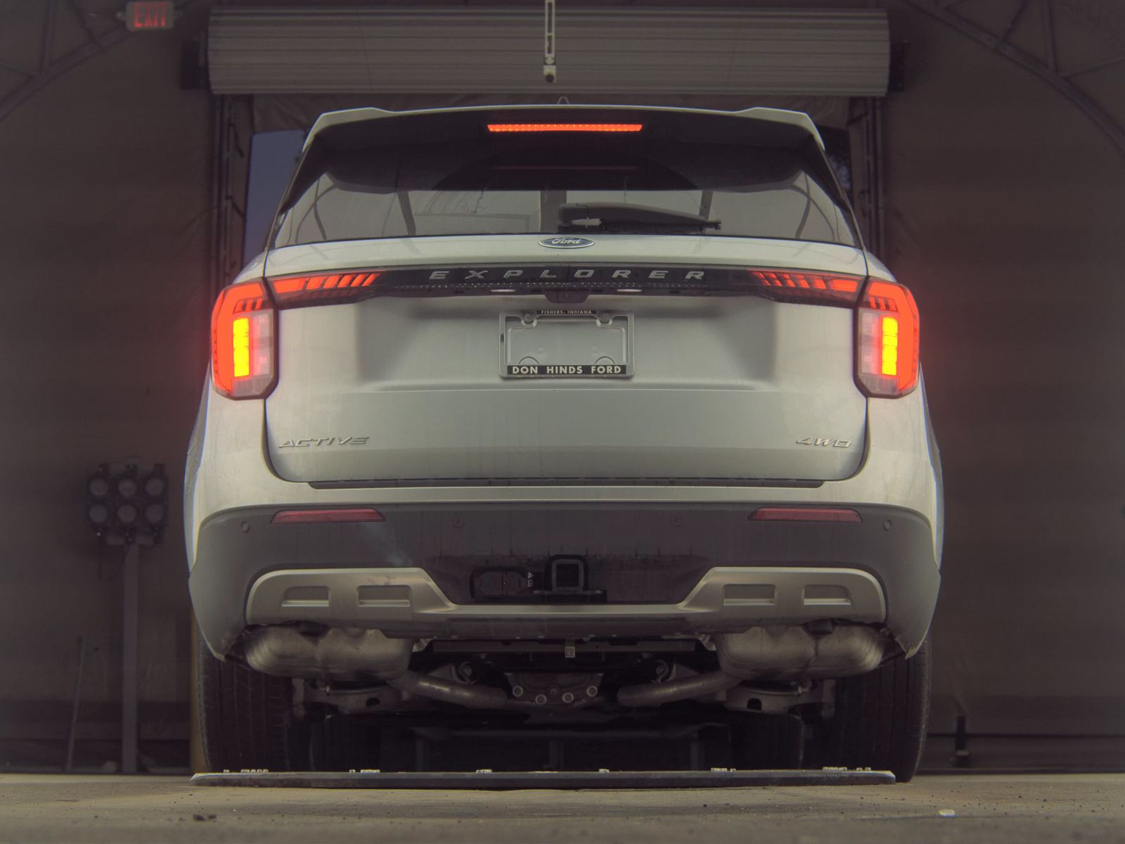 2025 Ford Explorer Active AWD