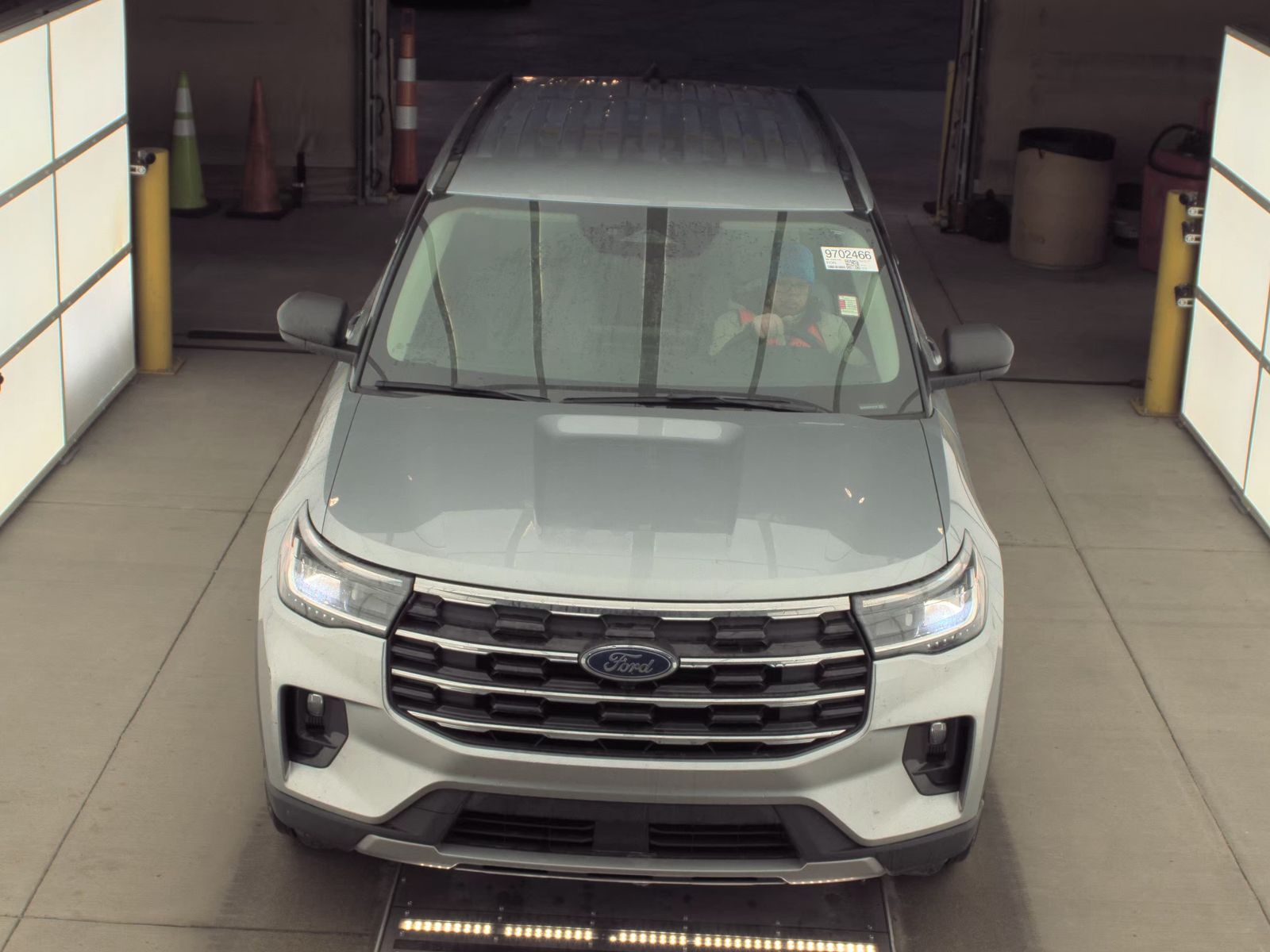 2025 Ford Explorer Active AWD