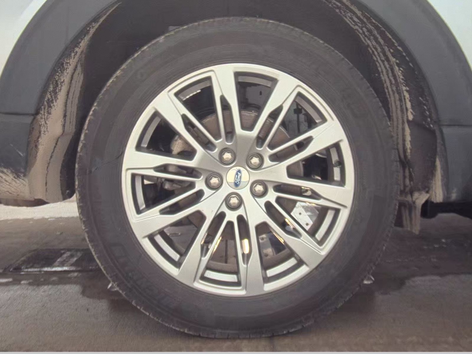 2025 Ford Explorer Active AWD