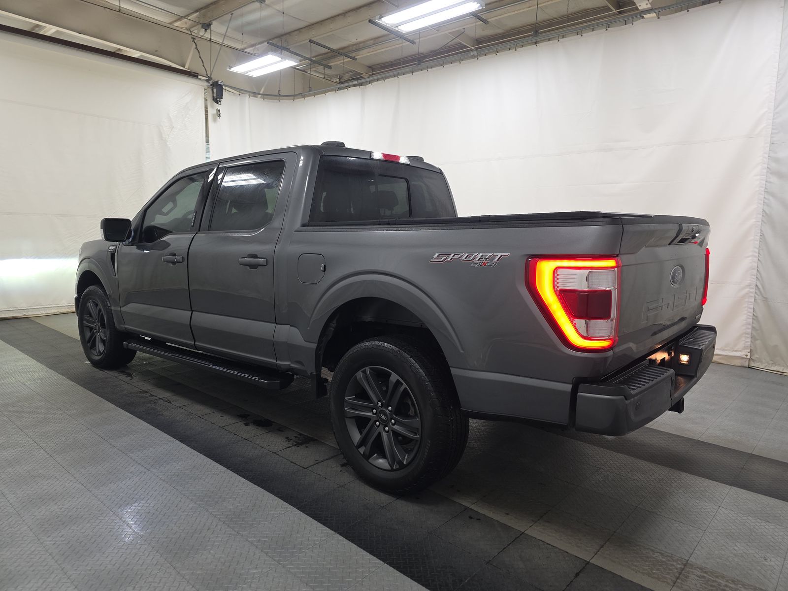2023 Ford F-150 Hybrid XLT AWD
