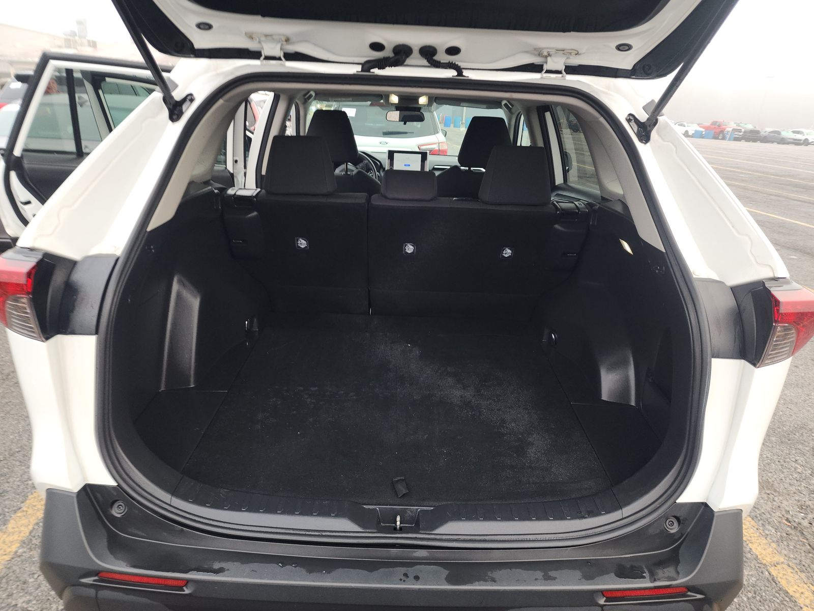 2024 Toyota RAV4 LE AWD