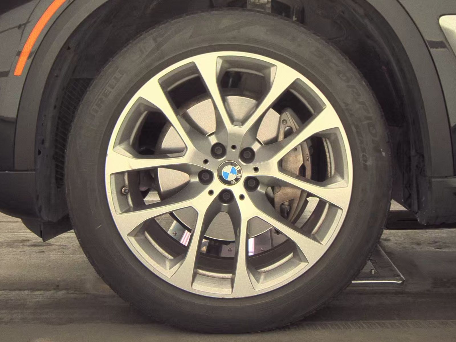 2024 BMW X5 xDrive40i AWD