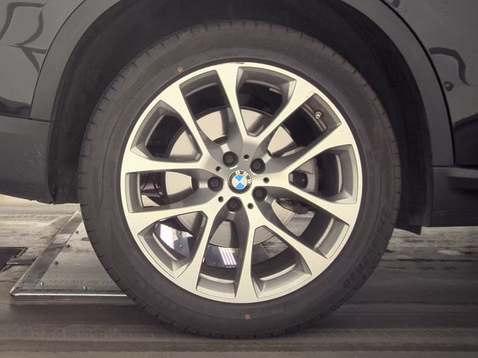 2024 BMW X5 xDrive40i AWD