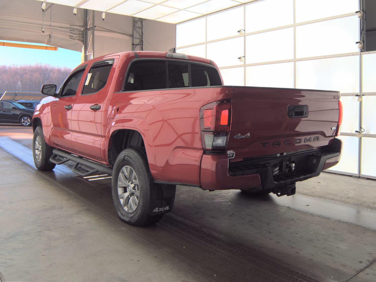 2022 Toyota Tacoma SR AWD