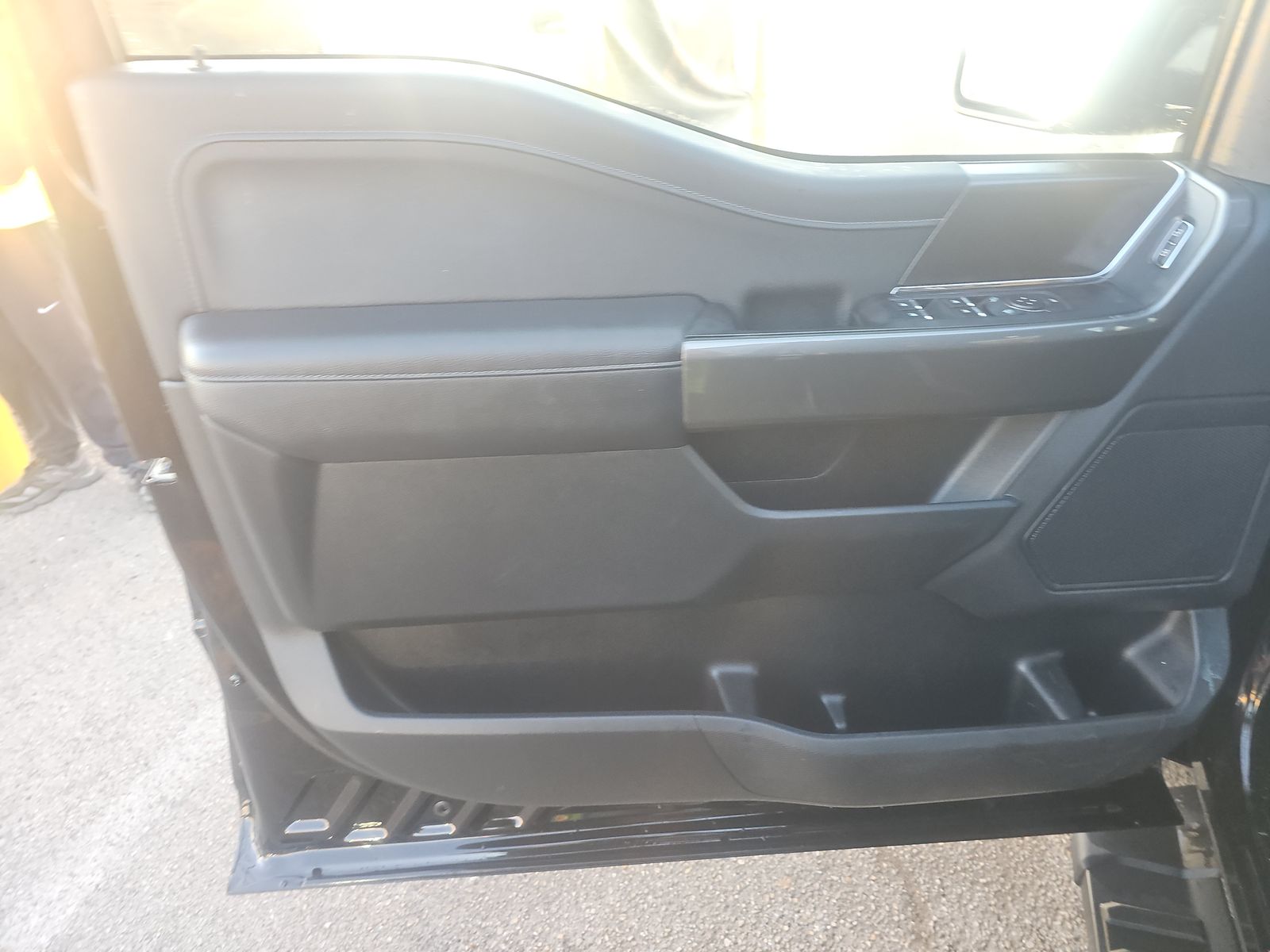 2022 Ford F-150 XLT RWD