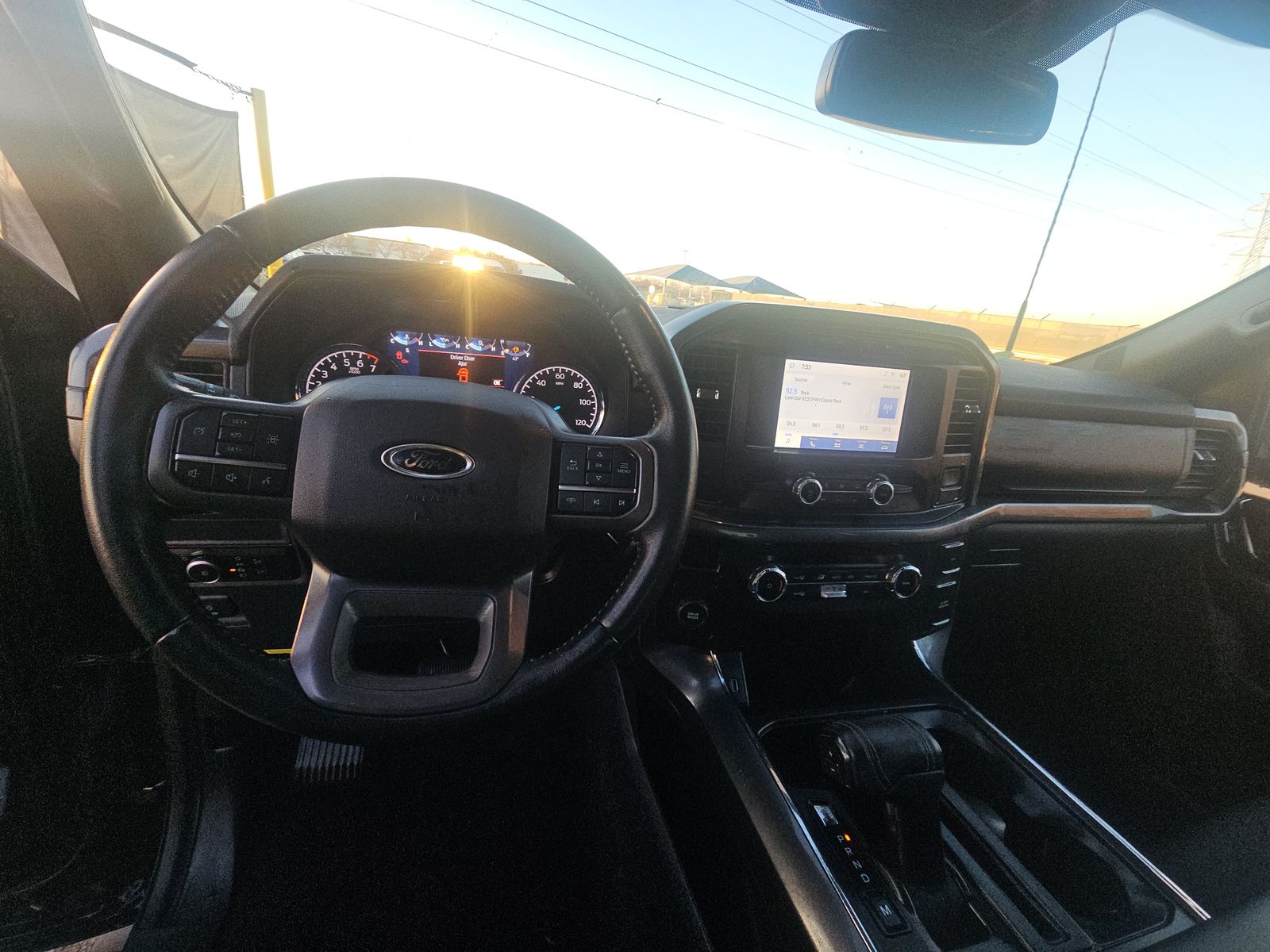 2022 Ford F-150 XLT RWD