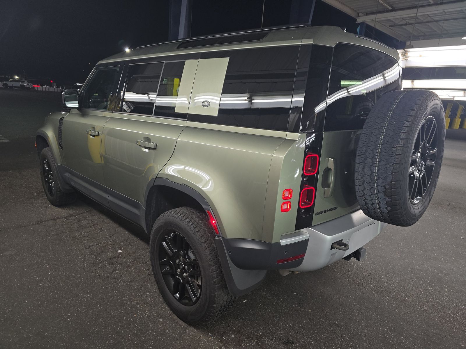 2024 Land Rover Defender 110 S AWD